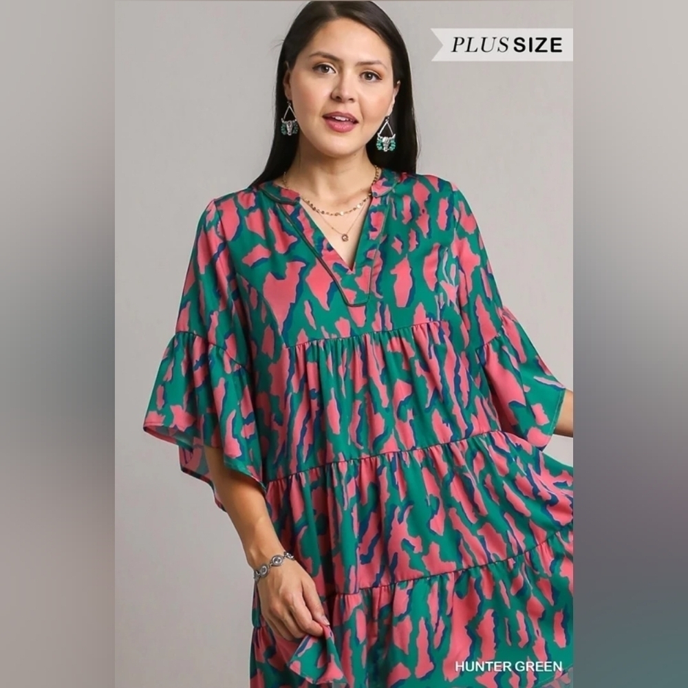 NWT Umgee Green Pink Animal Print Tiered Flowy Silky Dress - Picture 2 of 6